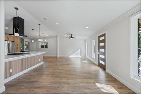 Tiny photo for 1712 Hillcrest LN, Austin, TX 78721 (MLS # 4508953)