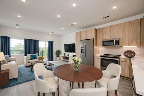 Photo of 4802 S Congress Ave #303, Austin, TX 78745 (MLS # 3005380)