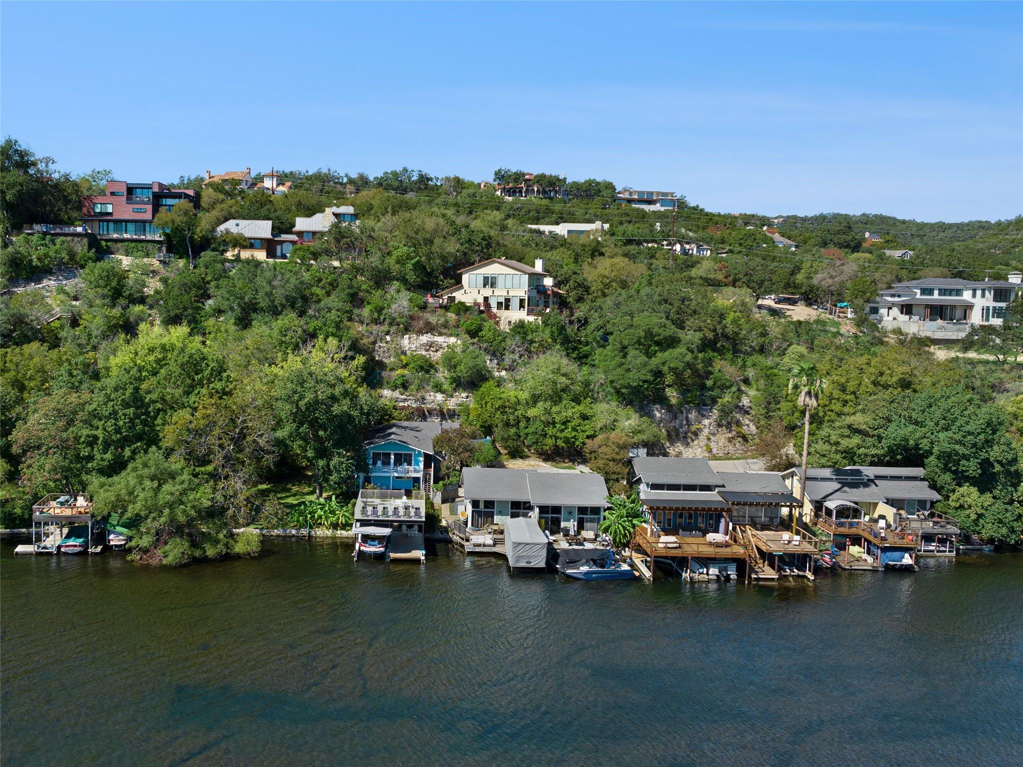 View Austin, TX 78746 condo