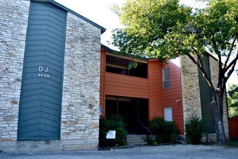 Photo of 4608 Bennett Ave #104, Austin, TX 78751 (MLS # 9716719)