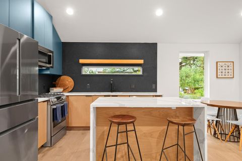 Tiny photo for 2416 E 10th ST, Austin, TX 78702 (MLS # 8596836)