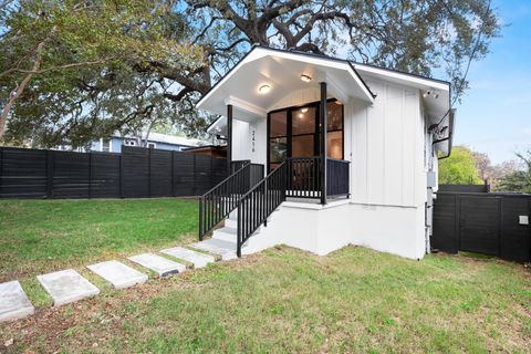 Tiny photo for 2416 E 10th ST, Austin, TX 78702 (MLS # 8596836)