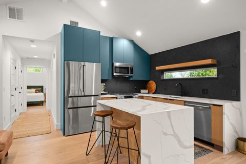 Tiny photo for 2416 E 10th ST, Austin, TX 78702 (MLS # 8596836)