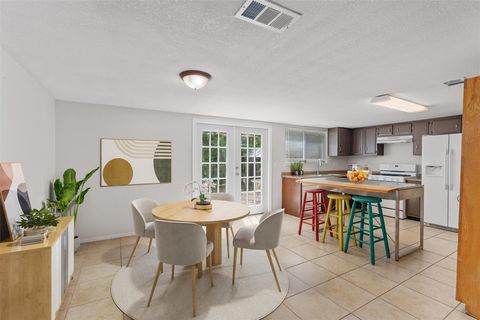 Tiny photo for 519 Blackberry DR, Austin, TX 78745 (MLS # 1696754)