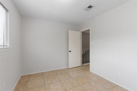 Tiny photo for 519 Blackberry DR, Austin, TX 78745 (MLS # 1696754)