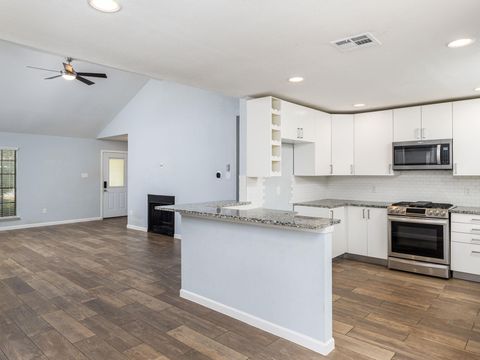 Tiny photo for 11501 Hidden Quail DR, Austin, TX 78758 (MLS # 1710389)