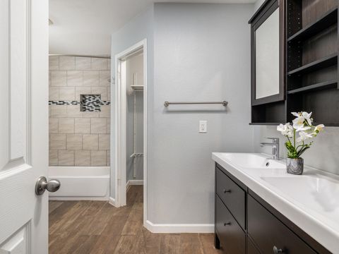 Tiny photo for 11501 Hidden Quail DR, Austin, TX 78758 (MLS # 1710389)