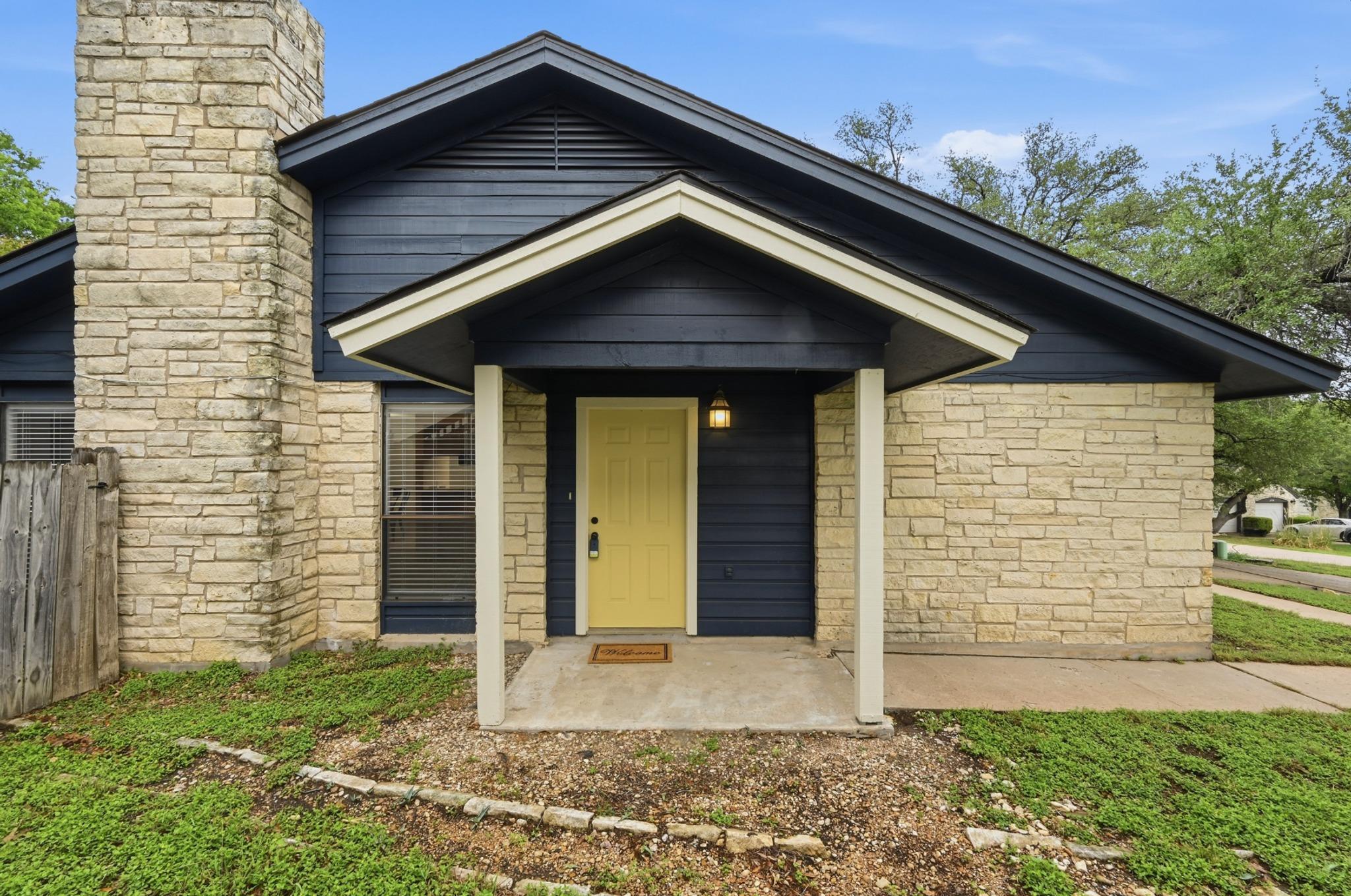 275 Mooring CIR A