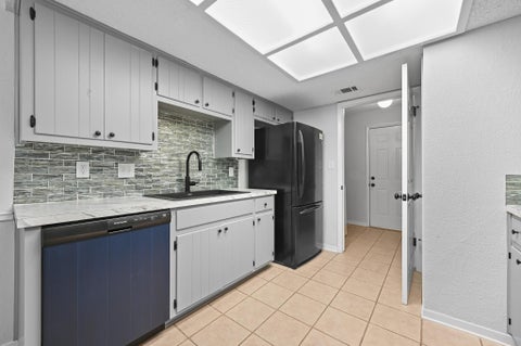 Tiny photo for 275 Mooring CIR #A, Lakeway, TX 78734 (MLS # 1281391)