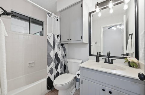 Tiny photo for 275 Mooring CIR #A, Lakeway, TX 78734 (MLS # 1281391)