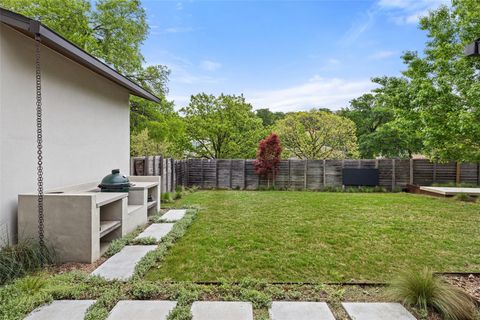 Tiny photo for 2500 Cedarview DR, Austin, TX 78704 (MLS # 9928085)