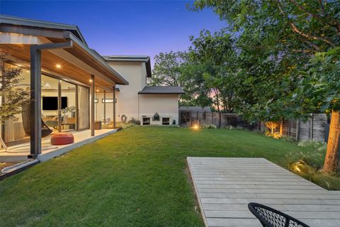 Tiny photo for 2500 Cedarview DR, Austin, TX 78704 (MLS # 9928085)