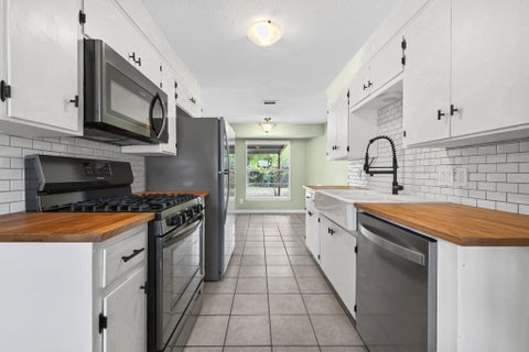 Tiny photo for 211 E Lisa DR, Austin, TX 78752 (MLS # 8917575)