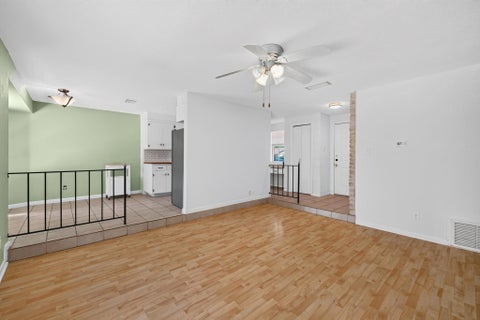 Tiny photo for 211 E Lisa DR, Austin, TX 78752 (MLS # 8917575)