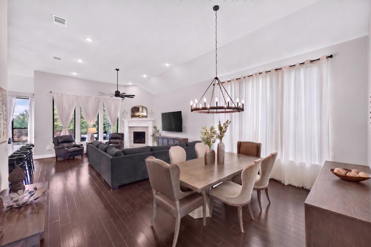 272 Egret LN