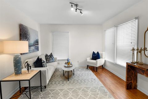 Tiny photo for 2108 Rountree DR, Austin, TX 78722 (MLS # 3771946)