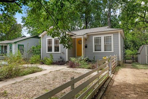 Tiny photo for 2108 Rountree DR, Austin, TX 78722 (MLS # 3771946)