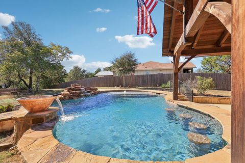 840 Scenic CIR Dripping Springs TX 78620