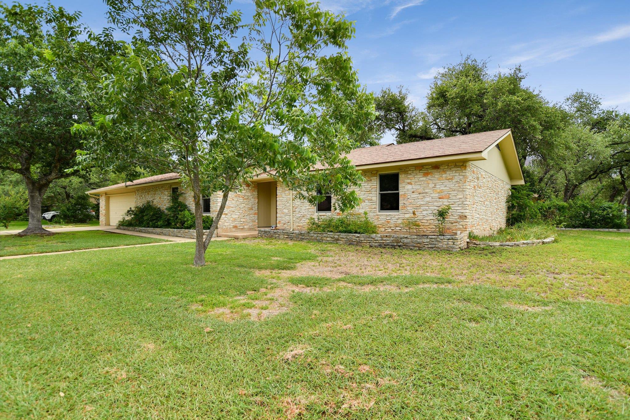 607 Friendswood DR