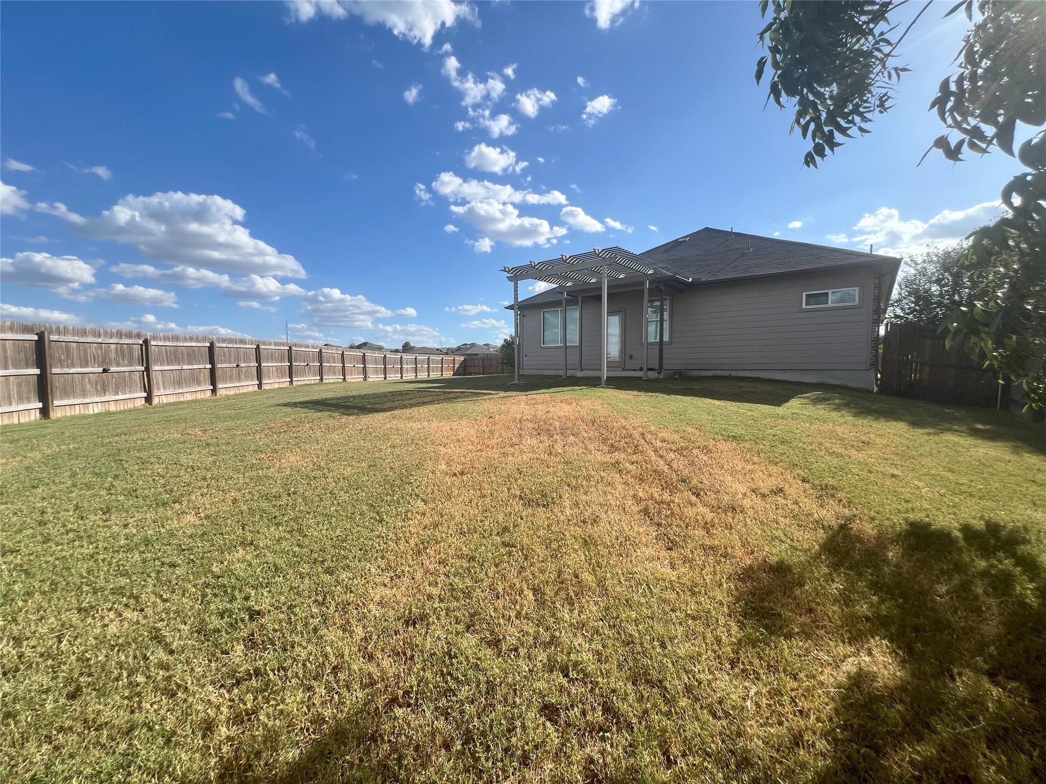 2185 Keystone DR