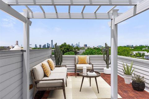 Photo of 2108 Rosewood Avenue Ave #A, Austin, TX 78702 (MLS # 4512462) Photo of 2108 Rosewood Avenue Ave #A, Austin, TX 78702 (MLS # 4512462)