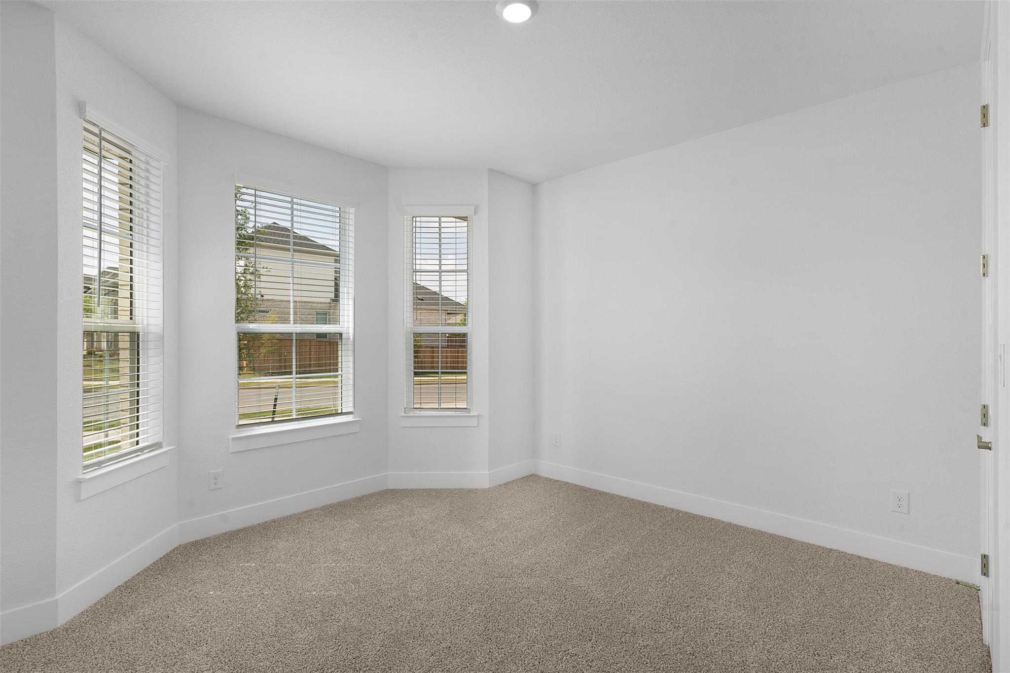 213 West Faulkner ST