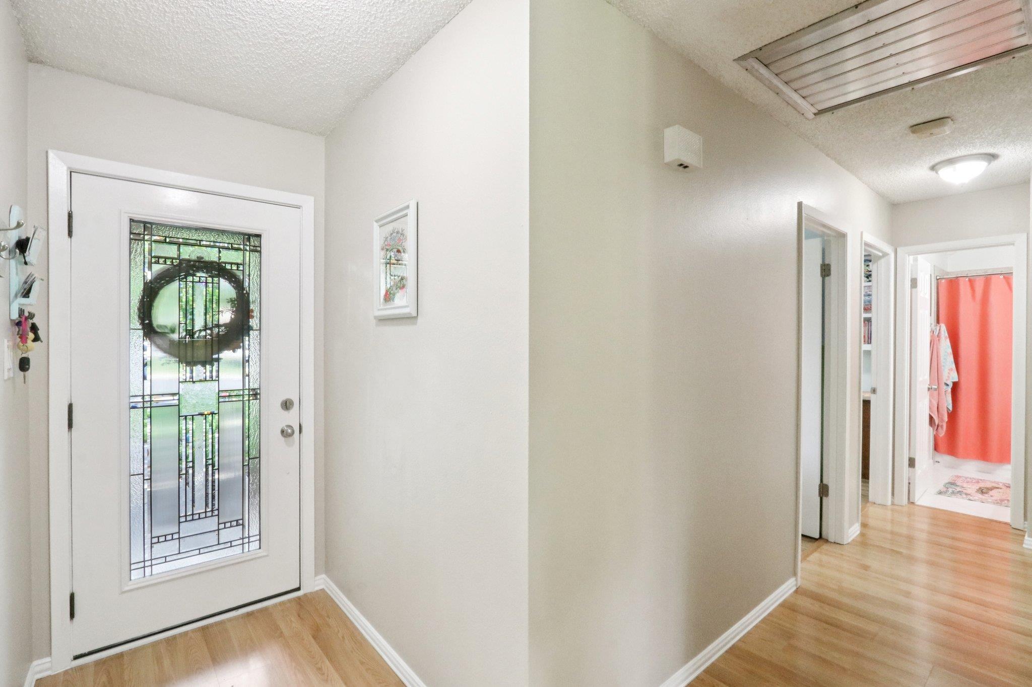 700 Dunman DR