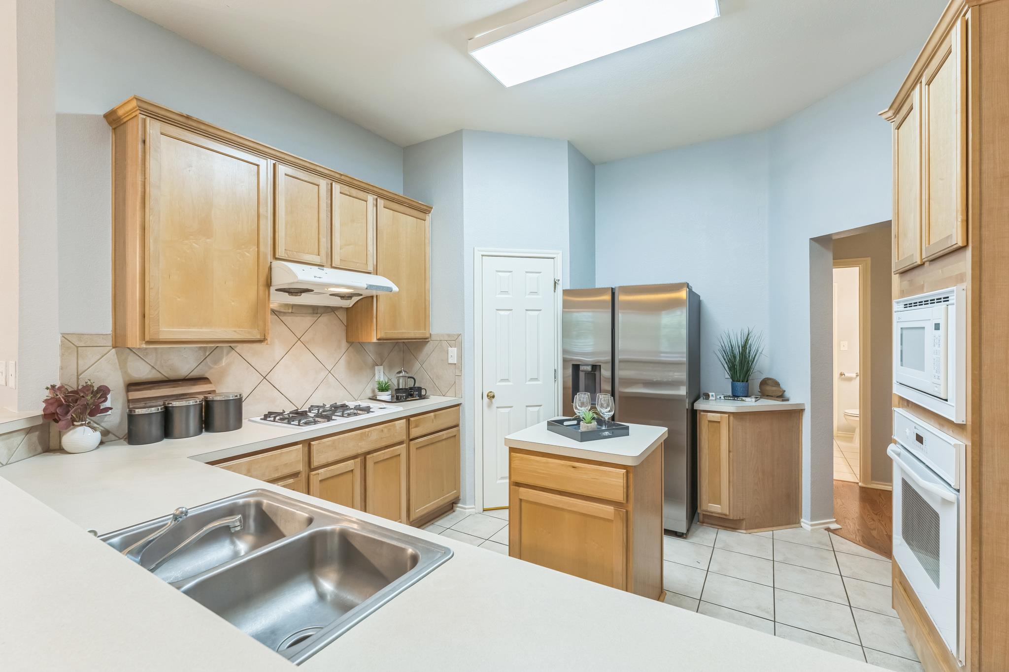 7418 W Magic Mountain LN