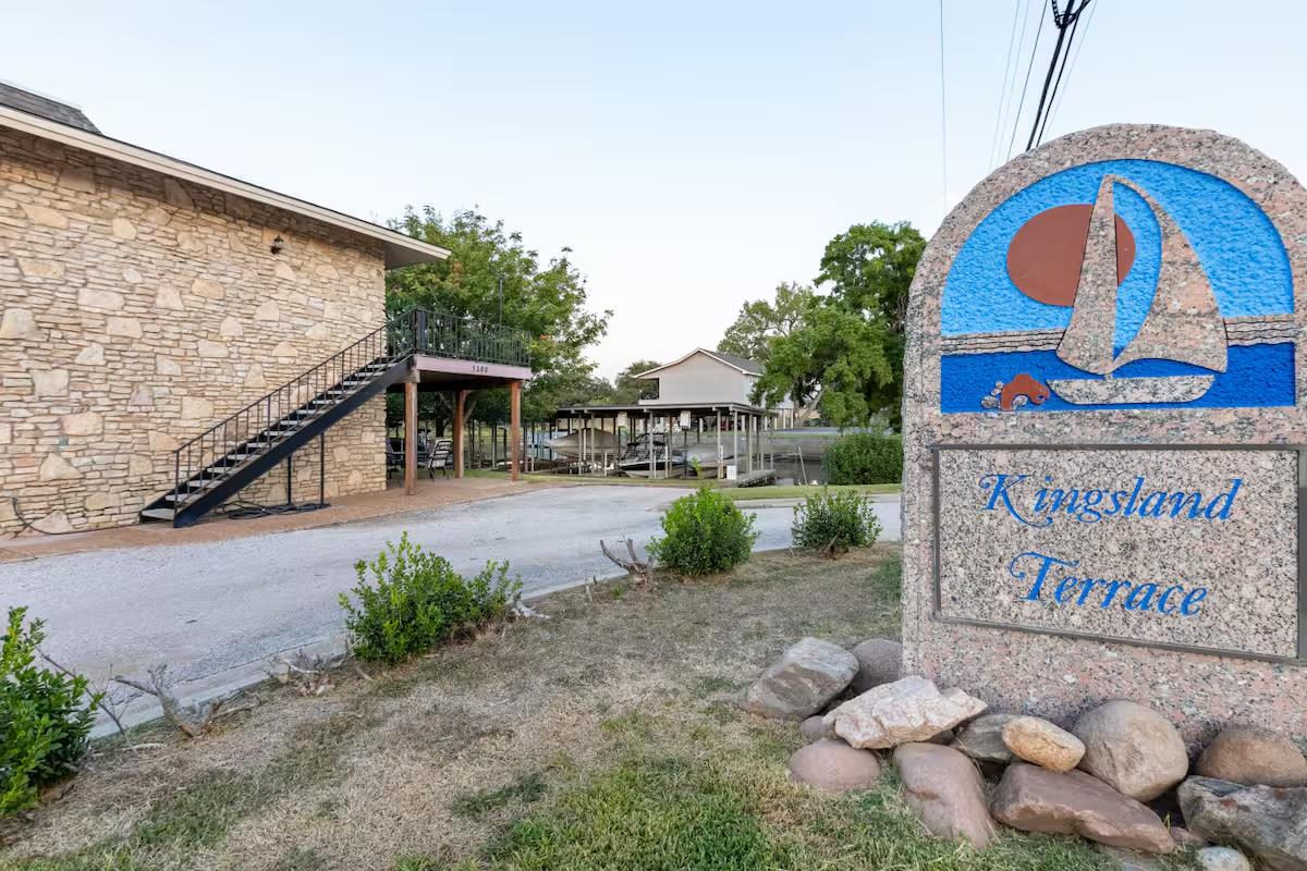 1500 Ranch Road 1431 101