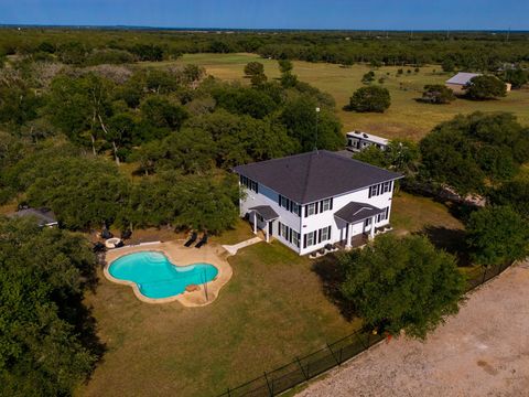 1185 County Road 258 Bertram TX 78605