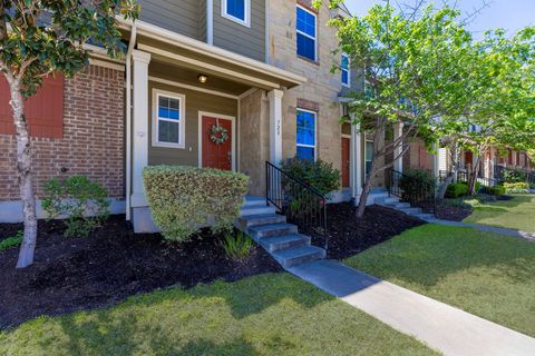 728 Lost Pines LN Cedar Park TX 78613