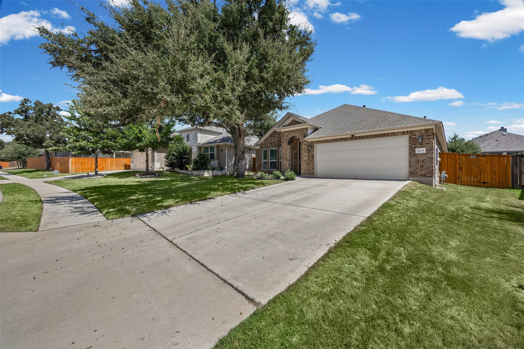 3815 Park Point PATH