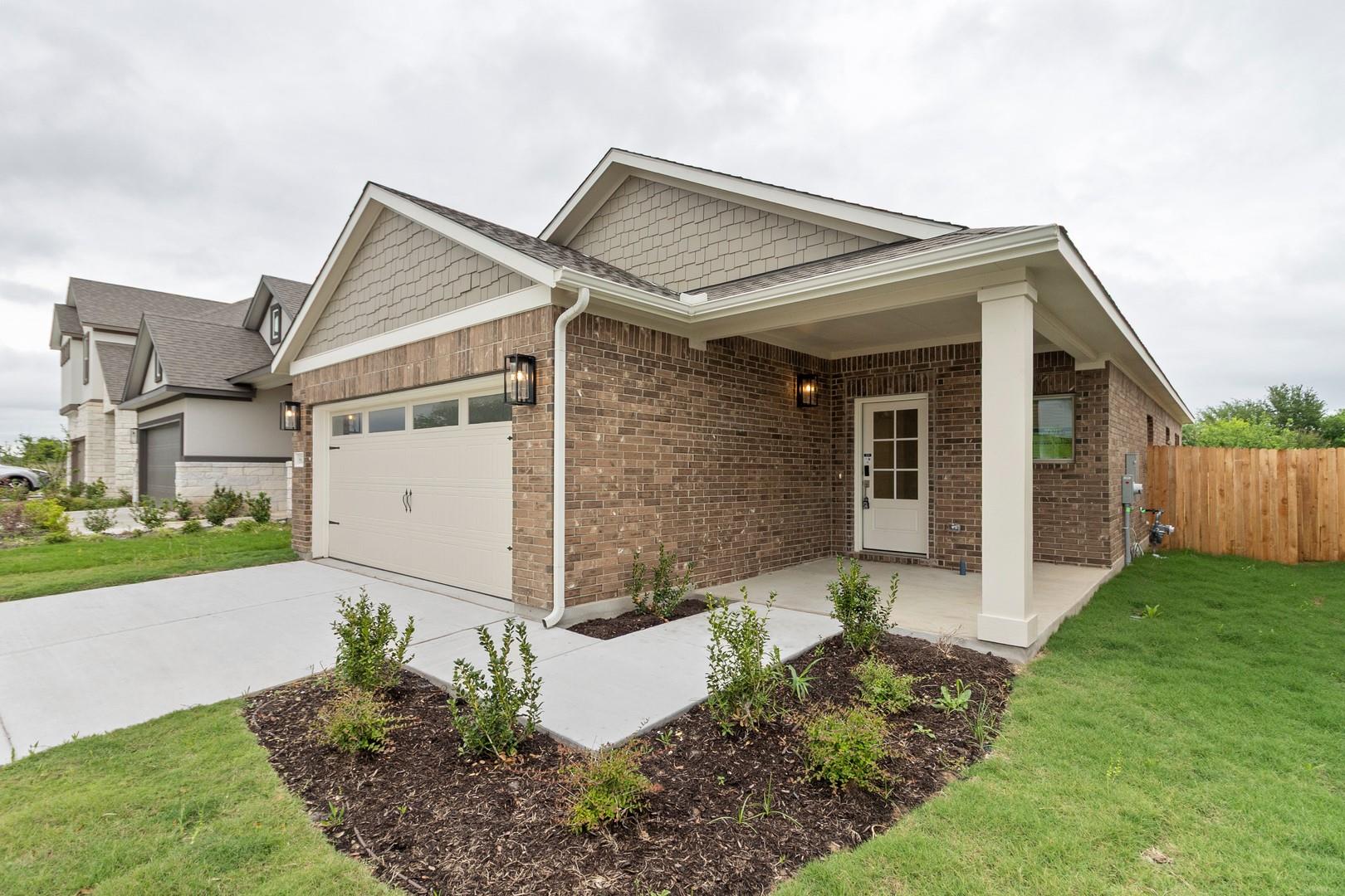 18605 Emu LN