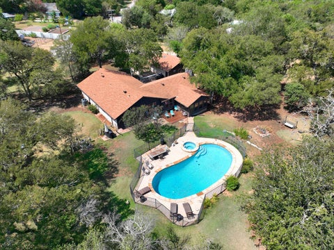 Photo of 2300 Robin RD, Manchaca, TX 78652 (MLS # 1345137)