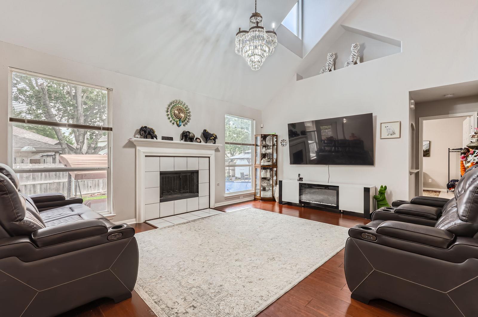 1503 Cherokee Run CV