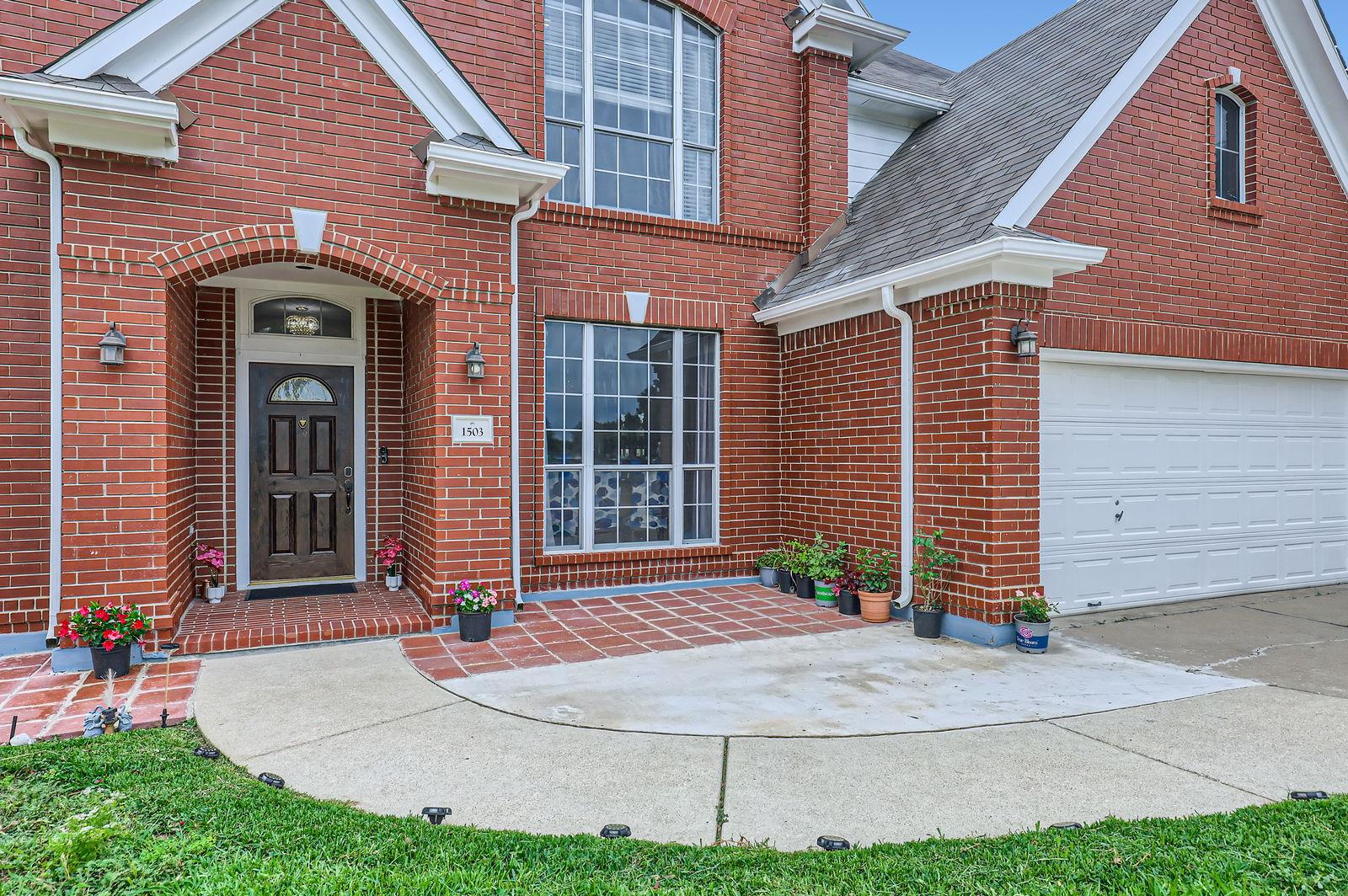 1503 Cherokee Run CV