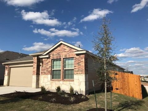 Photo of 3700 Ignacio DR, Austin, TX 78744 (MLS # 1242742)