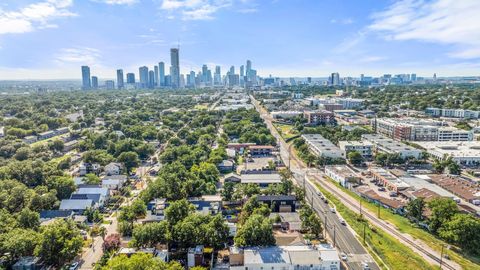 Tiny photo for 2514 E 4th ST #B, Austin, TX 78702 (MLS # 5150795)