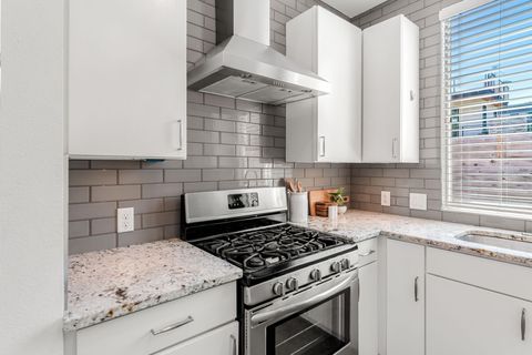 Tiny photo for 2514 E 4th ST #B, Austin, TX 78702 (MLS # 5150795)