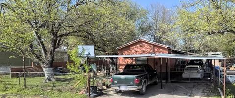 Photo of 2214 Bitter Creek DR, Austin, TX 78744 (MLS # 2353662)