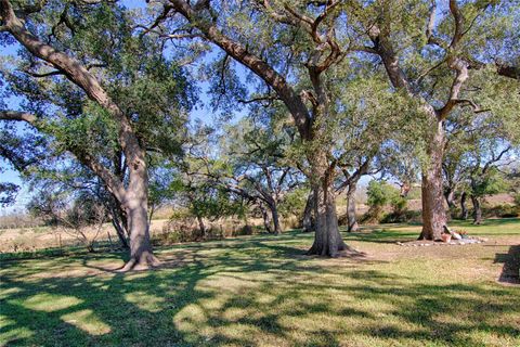 A home in Hallettsville