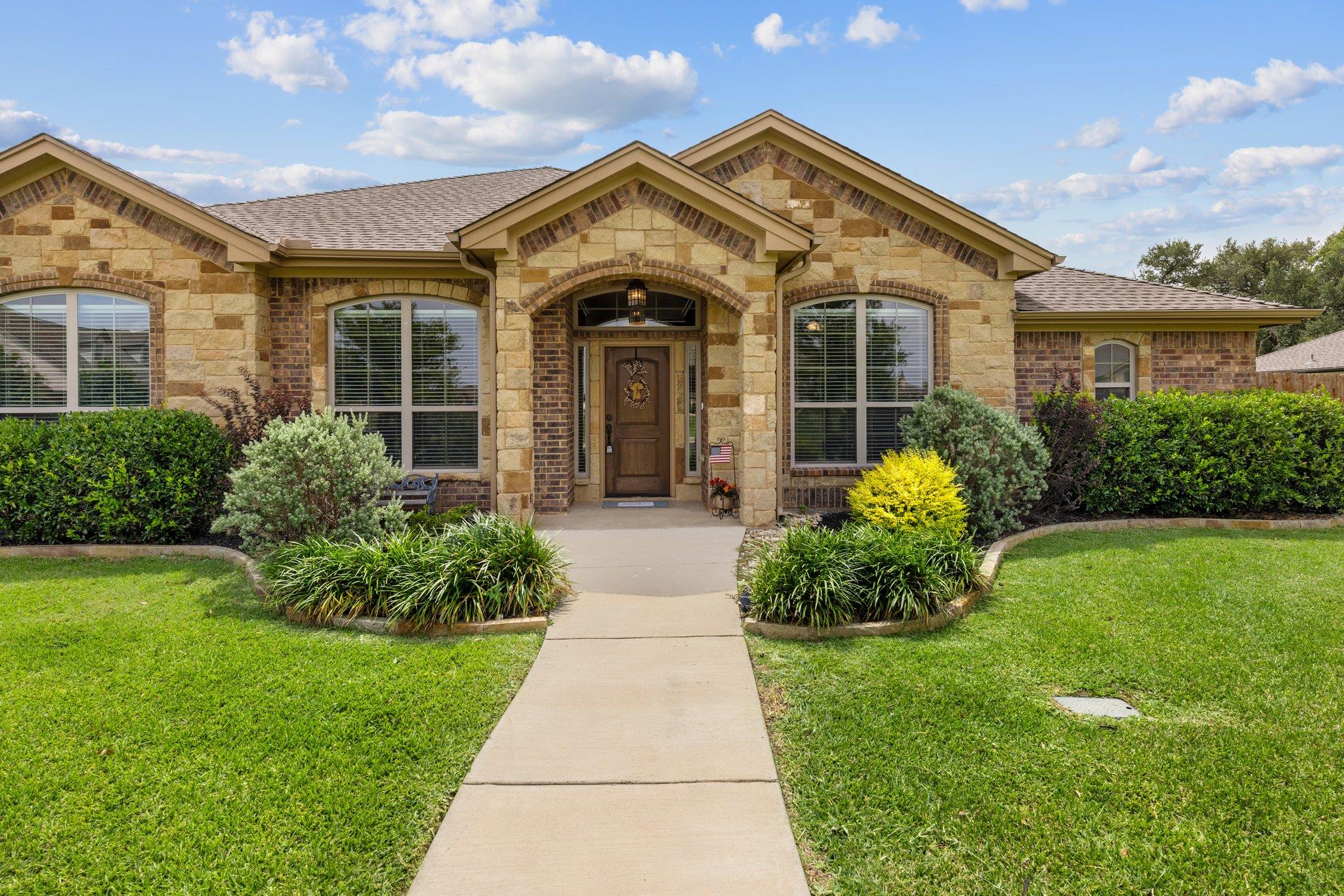 11066 La Paloma LOOP E