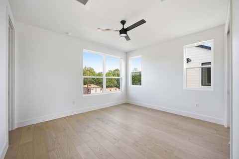 Tiny photo for 301 N Pleasant Valley RD #2, Austin, TX 78702 (MLS # 4217802)