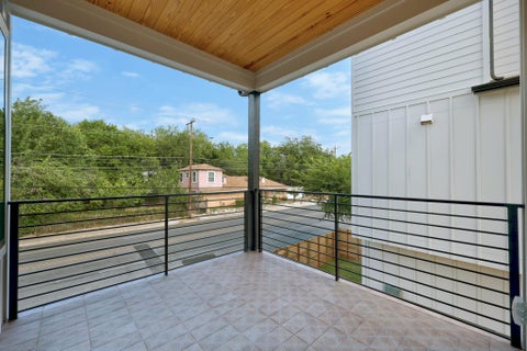Tiny photo for 301 N Pleasant Valley RD #2, Austin, TX 78702 (MLS # 4217802)