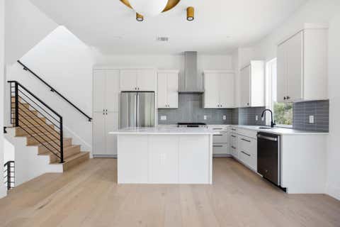 Tiny photo for 301 N Pleasant Valley RD #2, Austin, TX 78702 (MLS # 4217802)