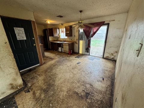 Tiny photo for 6127 Wagon Bend TRL, Austin, TX 78744 (MLS # 8192641)