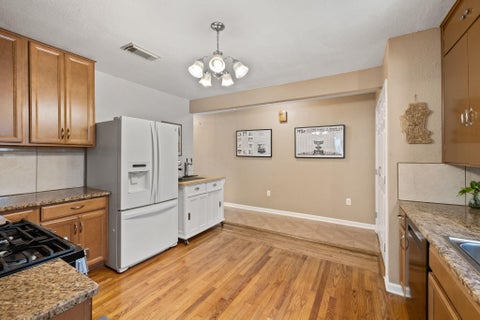 Tiny photo for 902 Mansell Ave, Austin, TX 78702 (MLS # 4478239)