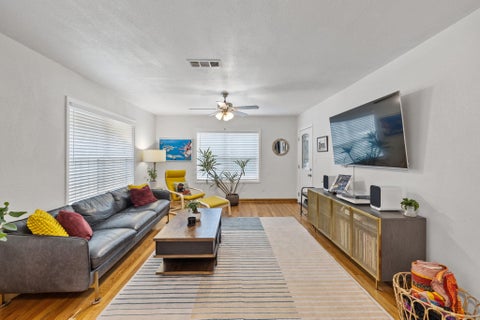 Tiny photo for 902 Mansell Ave, Austin, TX 78702 (MLS # 4478239)