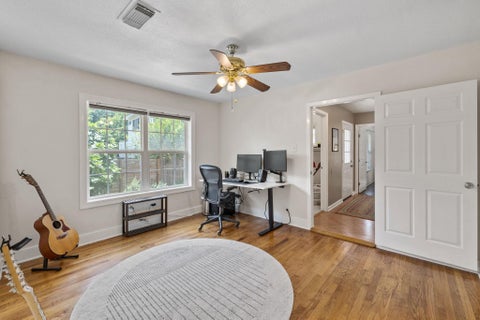 Tiny photo for 902 Mansell Ave, Austin, TX 78702 (MLS # 4478239)