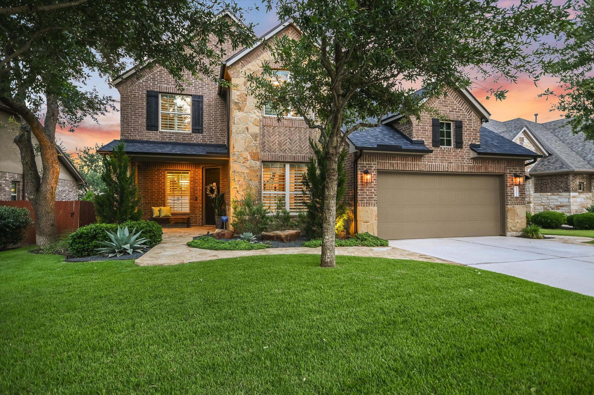 3206 Winged Elm DR